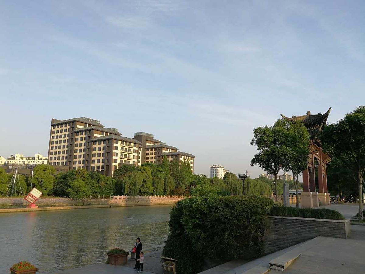 Ramada Casa Hotel Yangzhou Exterior photo